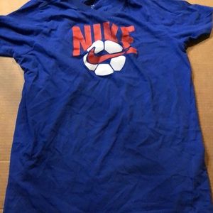 Blue Nike tee shirt